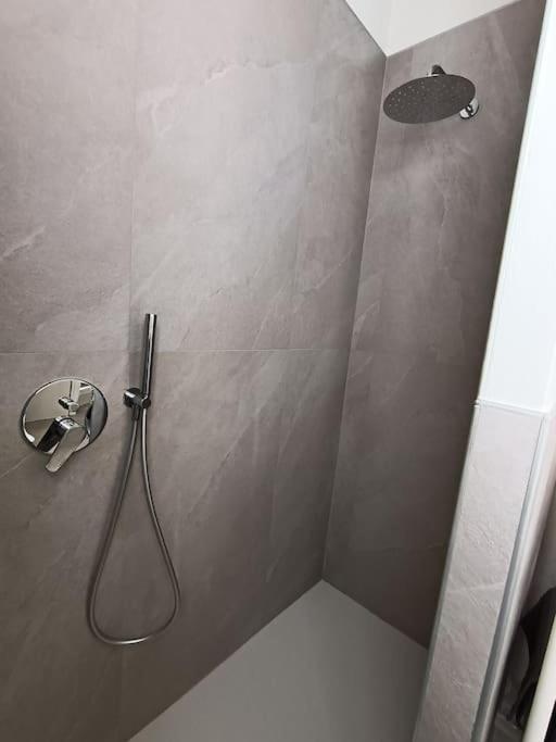 Appartamento Casa Alice Omegna Luaran gambar